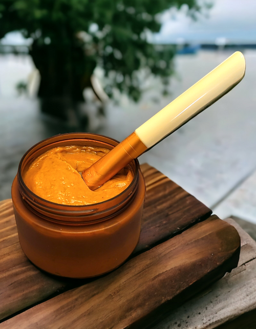 Load image into Gallery viewer, Turmeric and Pumpkin Clay Mask
